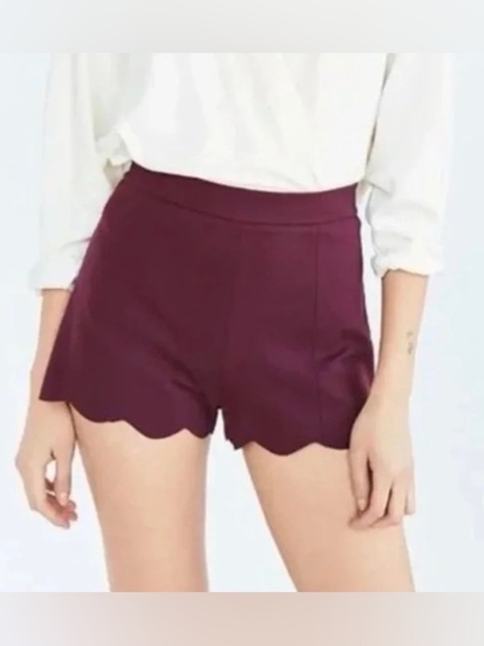 Topshop 8 burgundy scalloped hem shorts high waisted summer beach vacay casual
